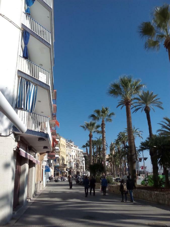 Seafront Sitges Apartment ภายนอก รูปภาพ