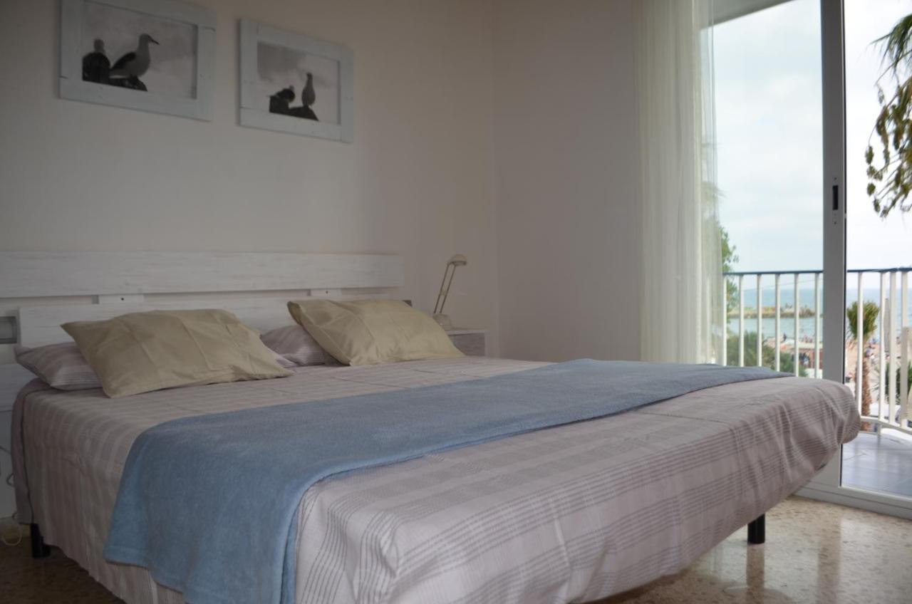 Seafront Sitges Apartment ภายนอก รูปภาพ