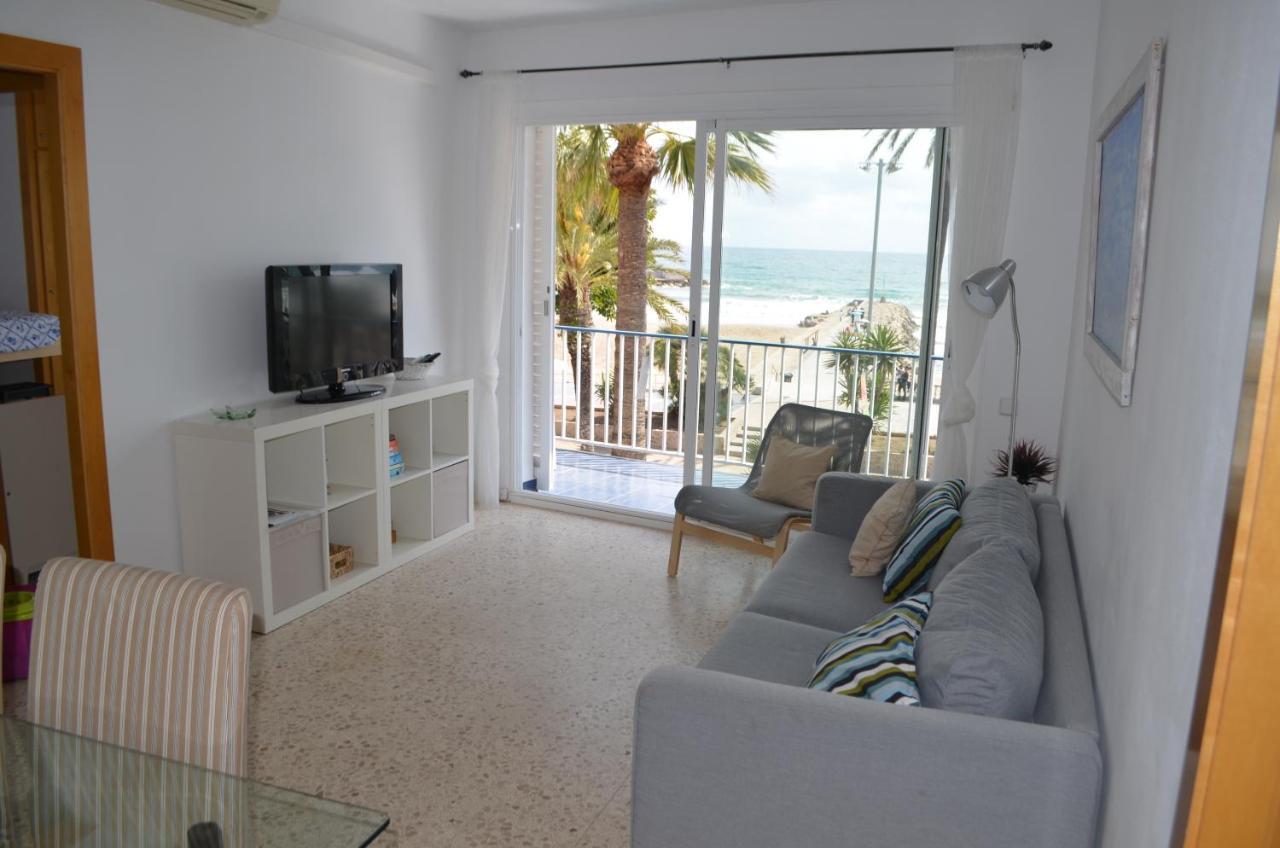 Seafront Sitges Apartment ภายนอก รูปภาพ
